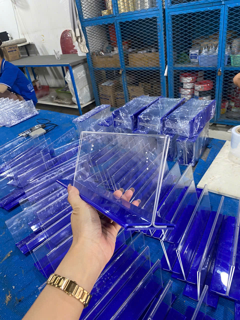 Cắt CNC Mica